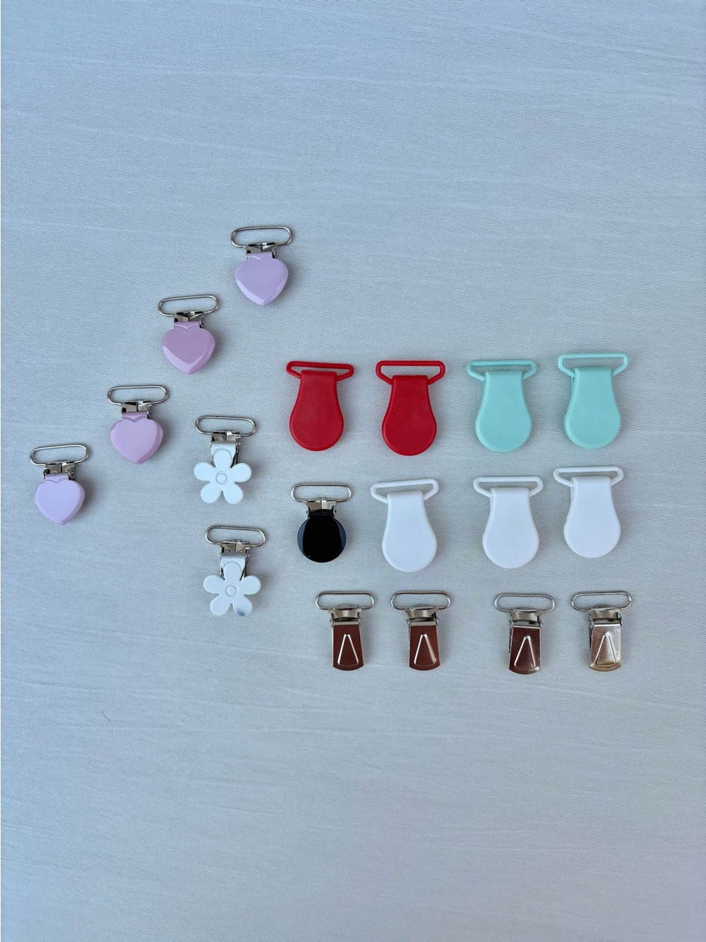 Pacifier & Mitten Clips Destash Bundle 18pc Mix Shapes Colors For 1" Strap